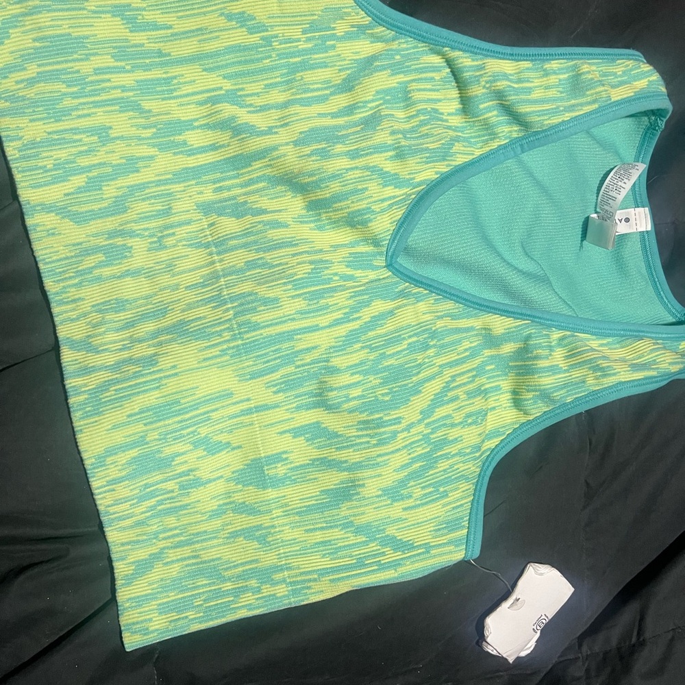 Athleta Blue and Yellow Performance Tank Top Medium NWT